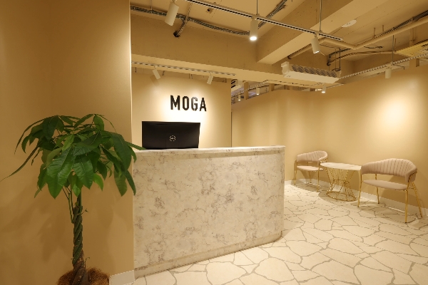 MOGA新宿店